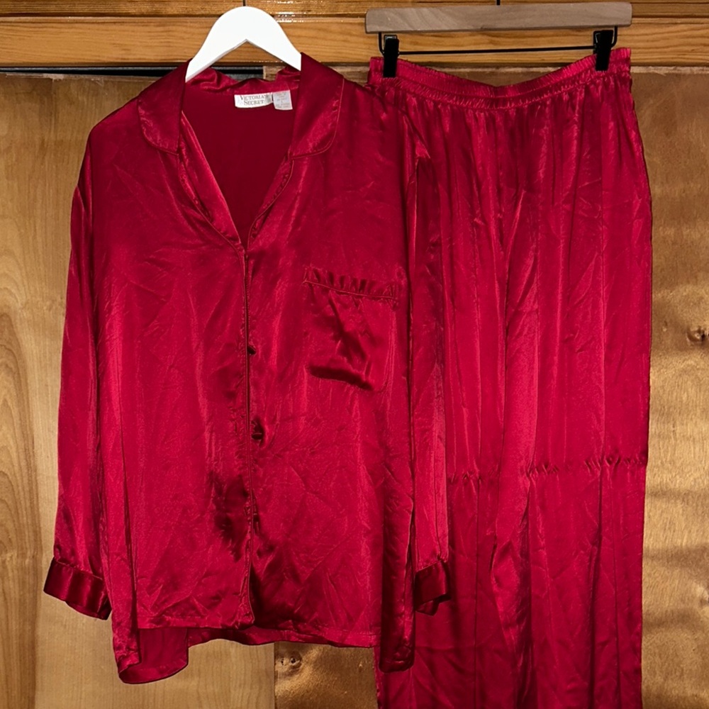 Vintage Victoria’s Secret Silk Pajamas